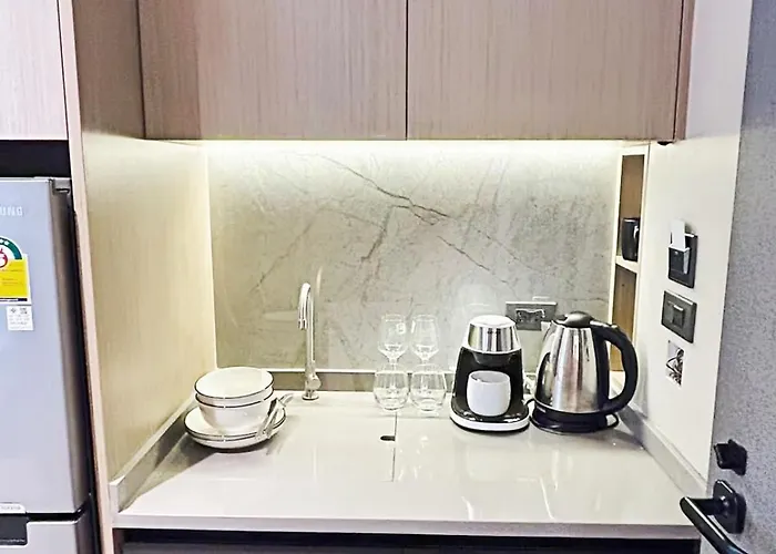 Tierra Residences *